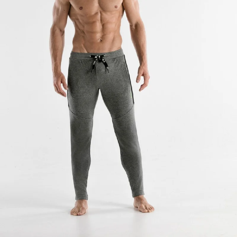 Code 22 Core slim-fit cotton jogger 9805 grey