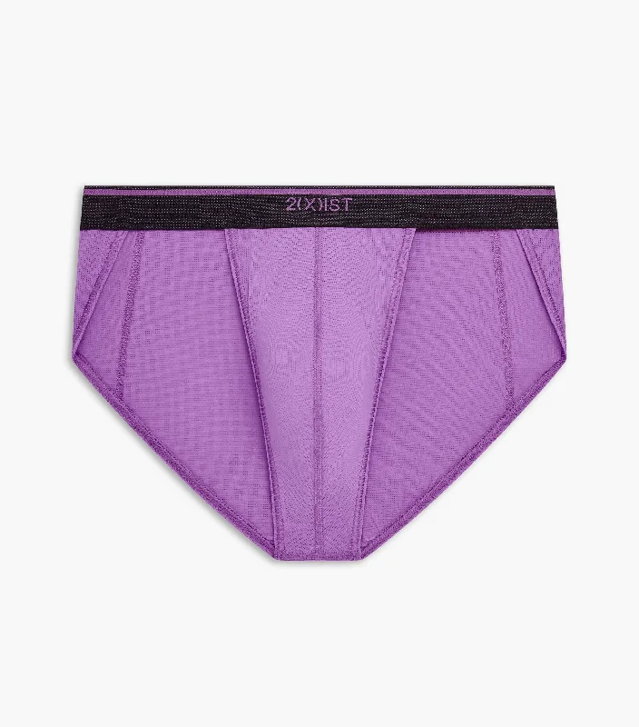 Lightning | Sport Brief