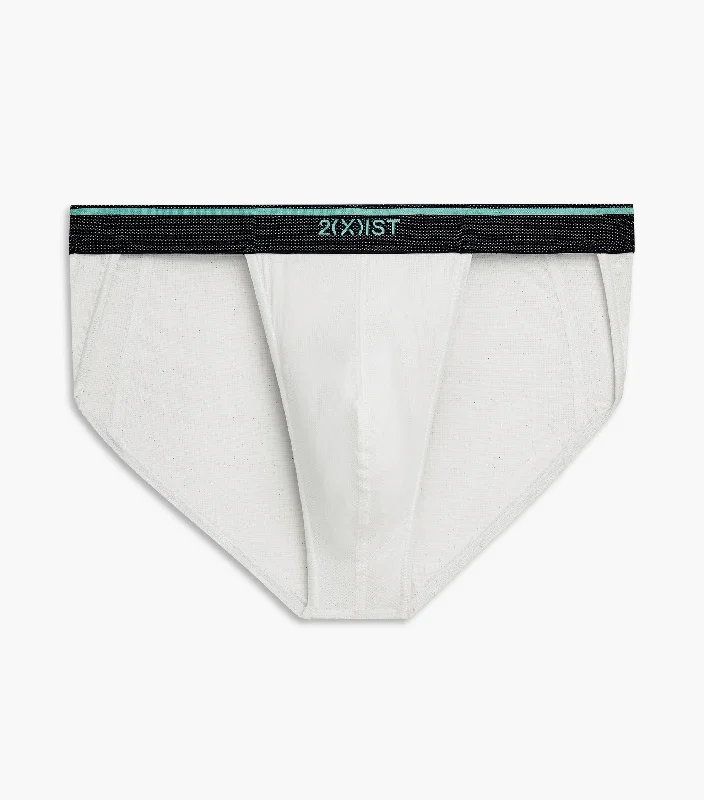 Lightning | Sport Brief