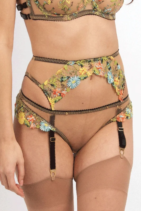 Daisy Suspender